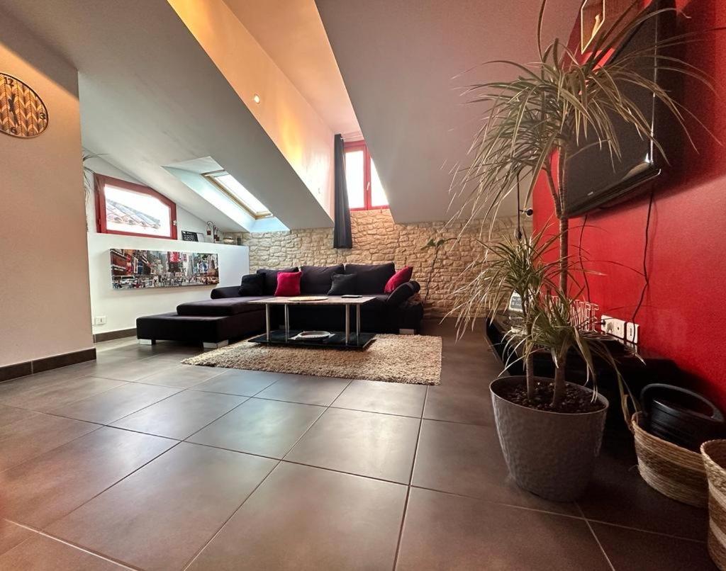 Appart En Duplex Climatise Coeur De Ville Périgueux Exteriör bild