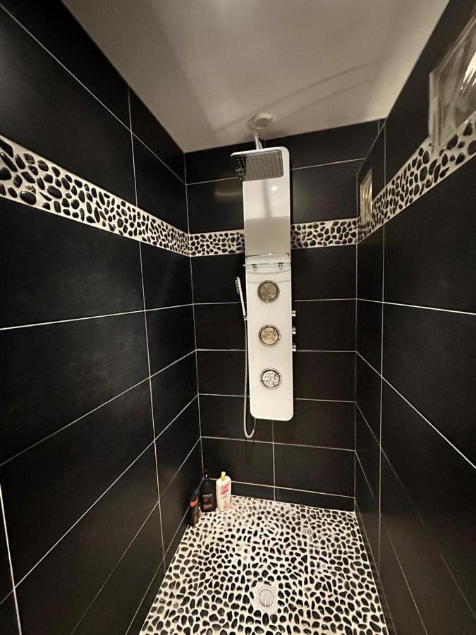 Appart En Duplex Climatise Coeur De Ville Périgueux Exteriör bild