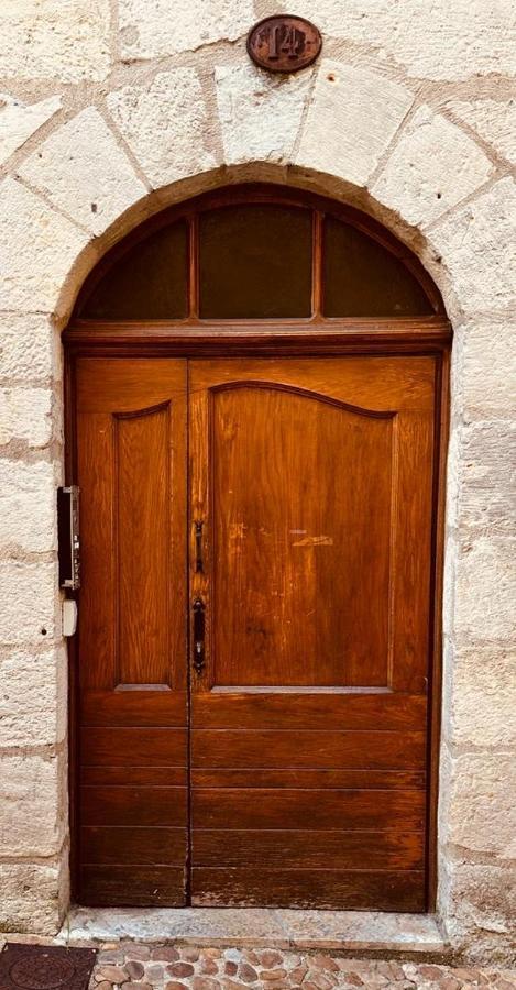 Appart En Duplex Climatise Coeur De Ville Périgueux Exteriör bild