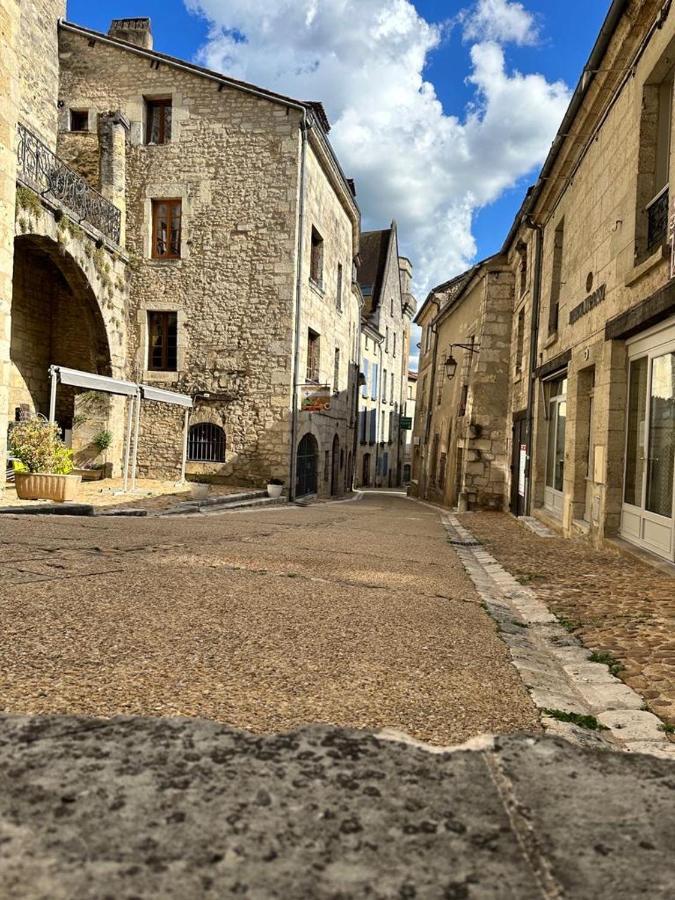 Appart En Duplex Climatise Coeur De Ville Périgueux Exteriör bild