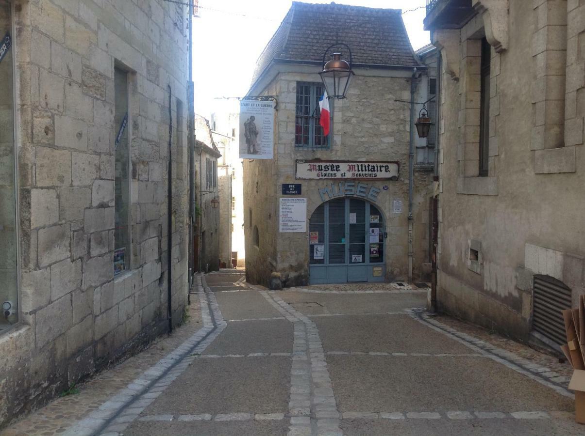 Appart En Duplex Climatise Coeur De Ville Périgueux Exteriör bild